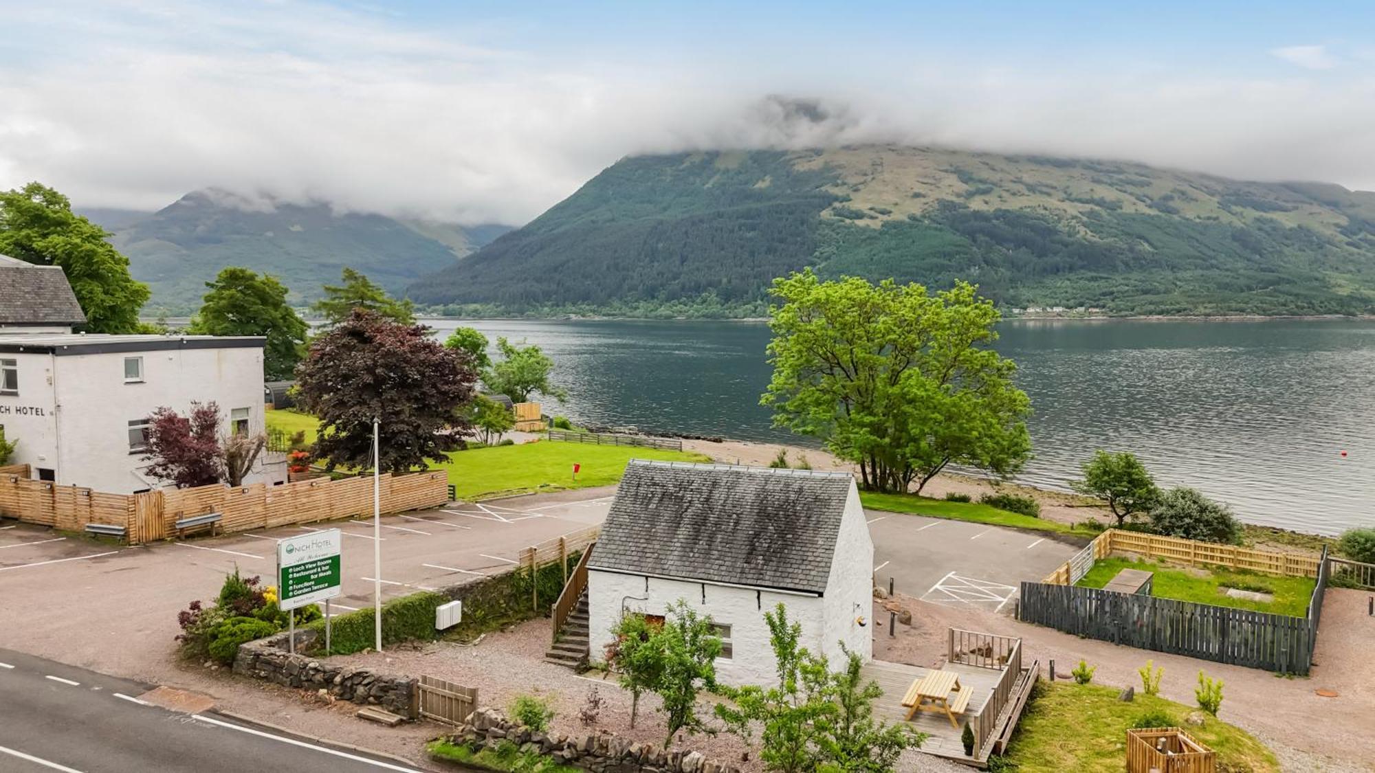 Onich Hotel & Lochside Beach Pods Extérieur photo